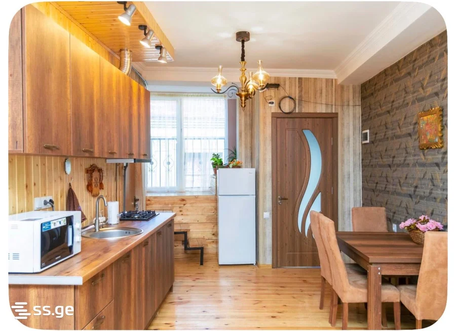 3 room Private House For Rent. Chugureti