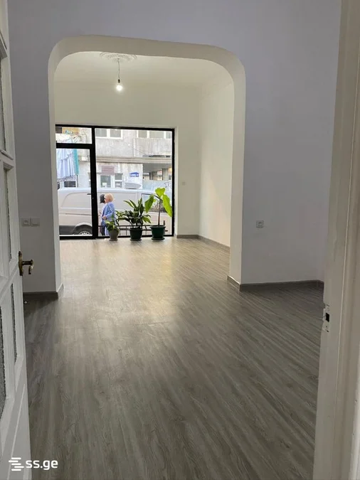 Commercial space For Sale