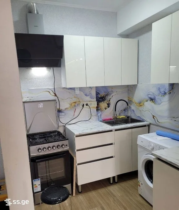 3 room Flat for rent. Ponichala