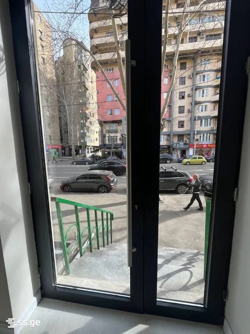 3-комнатная квартира в Тбилиси