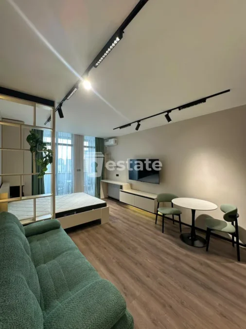 Студия на Аллее Героев, $83000