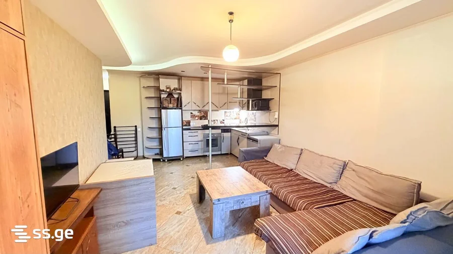 3 room Flat For Sale. Digomi