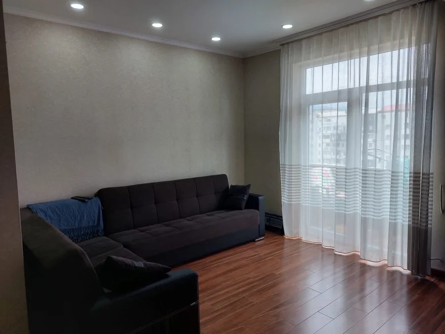 2+1 на David Agmashenebeli Street 3 Agmashenebeli District