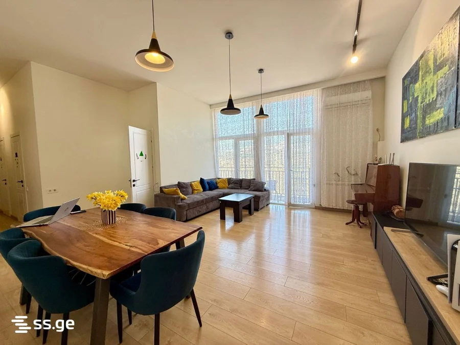 4 room Flat For Sale. Vake