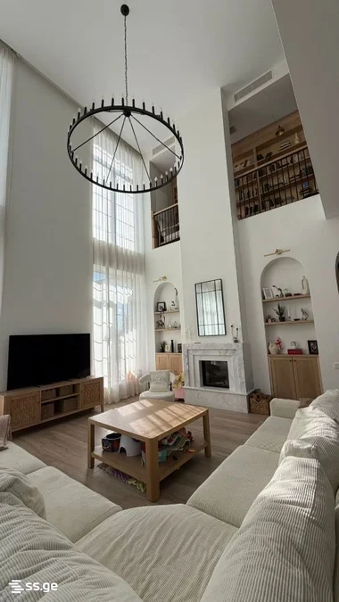 6 room Private House For Sale. Digomi