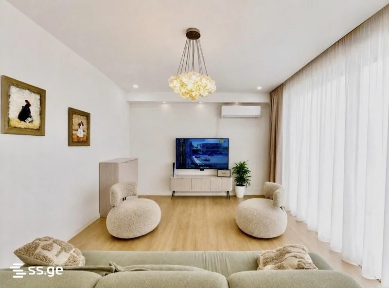 Переулок Гиорги Гурамишвили, 13а: 5-комнатный пентхаус, 202.0 м²
