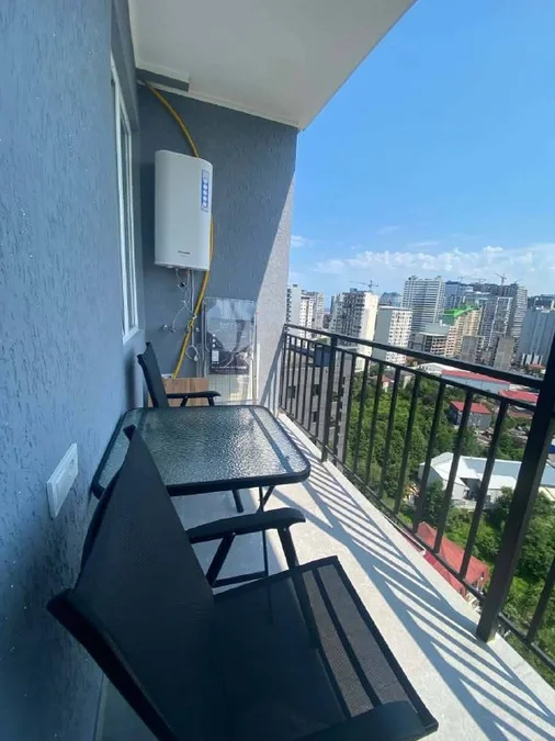 2+1 на Ангис 2-й переулок 21б Airport District
