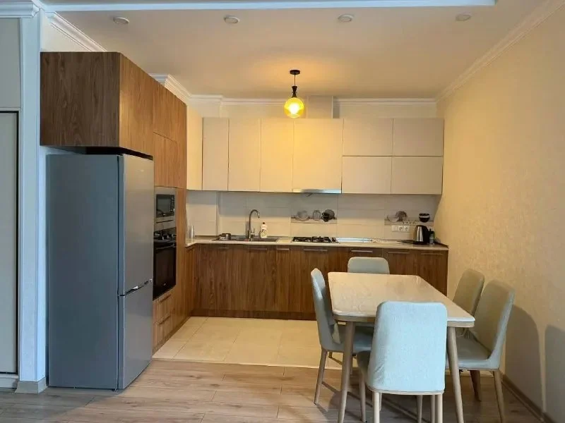 1+1 на Pirosmani Street 18დ ხიმშიაშვილის უბანი