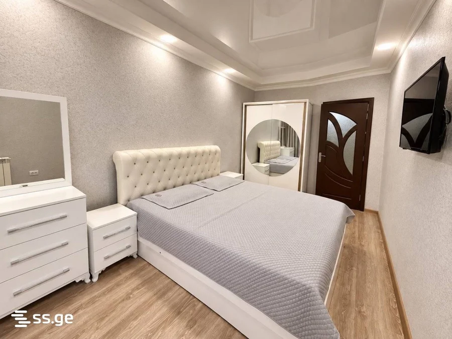 Zurab Gorgiladze St, 88a: 3-room, 64.0 m²