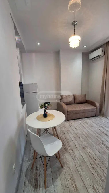 Двухкомнатная квартира сдается посуточно в районе Багратиони