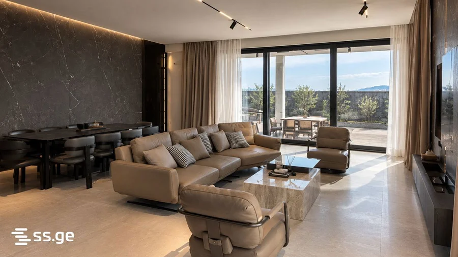 9 room Private House For Sale. Lisi lake