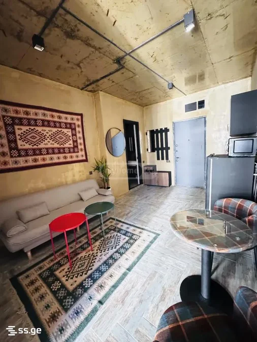 1+1 квартира в районе аэропорта, $400