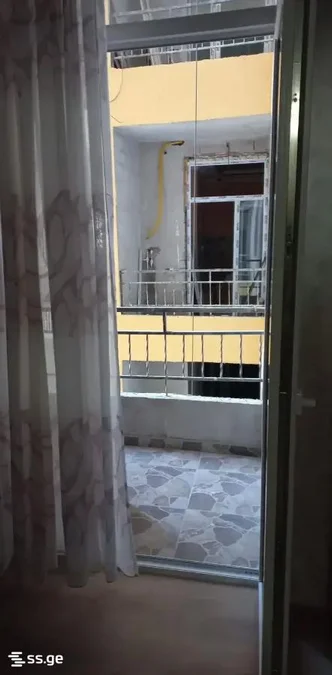 1+1 на David Agmashenebeli Street 0 Agmashenebeli District