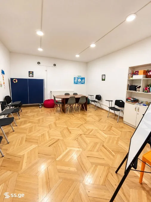 Кердзо сахли в Самгори, 4 этажа, $370,000