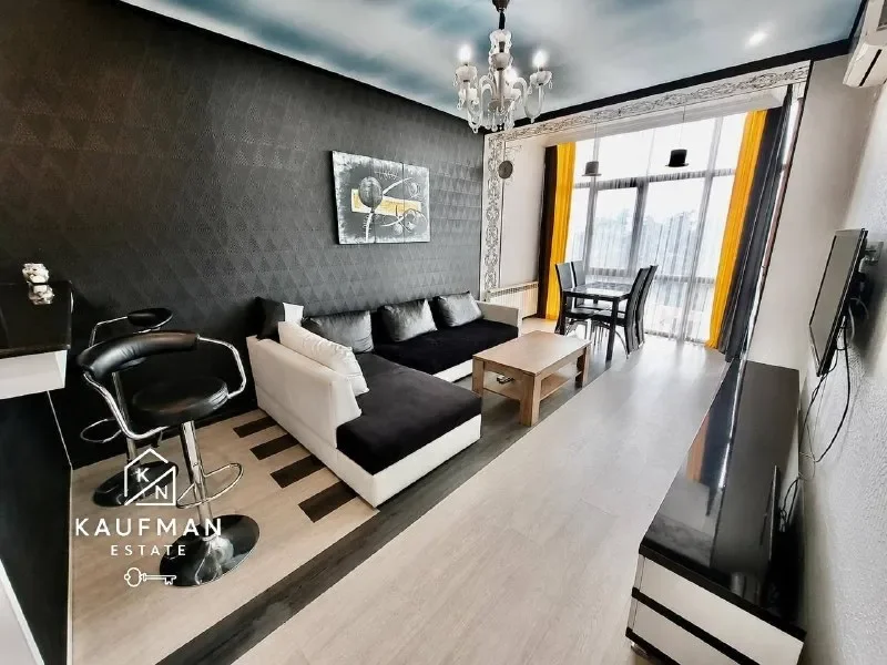 1+1 на ул. Шота Руставели, $750