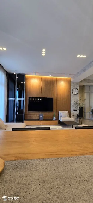 4 room Flat For Rent. Ortachala