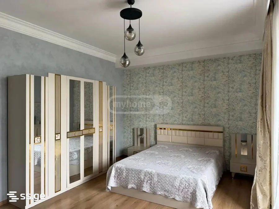 3 room Flat For Rent. Vake