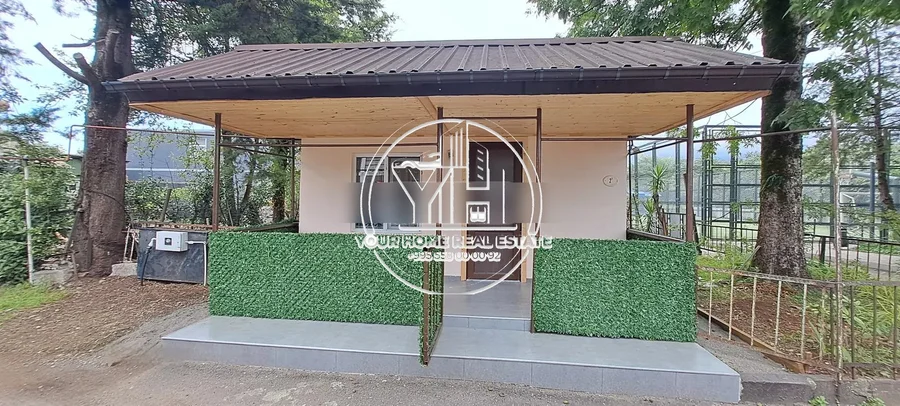 2-комнатная квартира, 40 м², $800