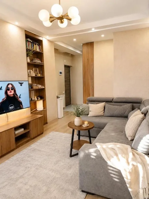 Омар Хизанишвили ул., 31: 3-комнатная, 70.0 м²