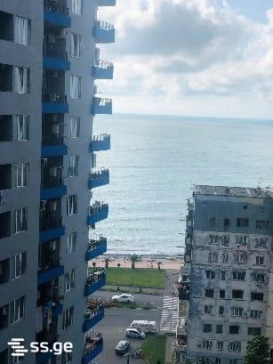 3-комнатная квартира в Химшиашвилиском районе