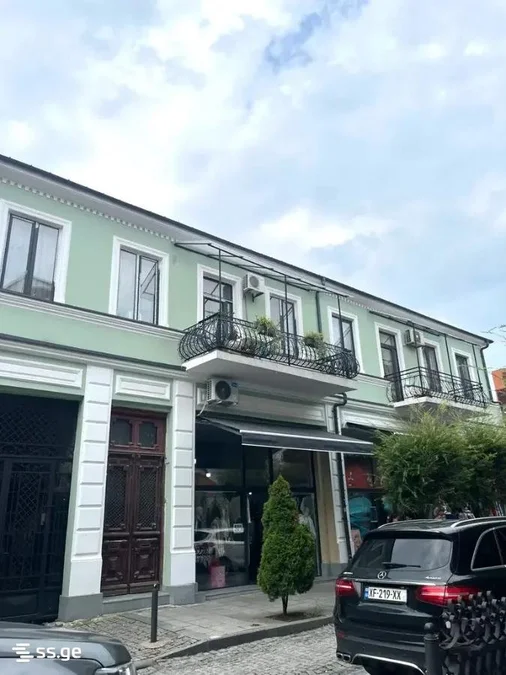 3-комнатная квартира в Старом районе