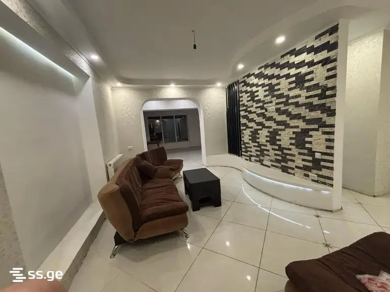3 room Flat For Sale. Nadzaladevi