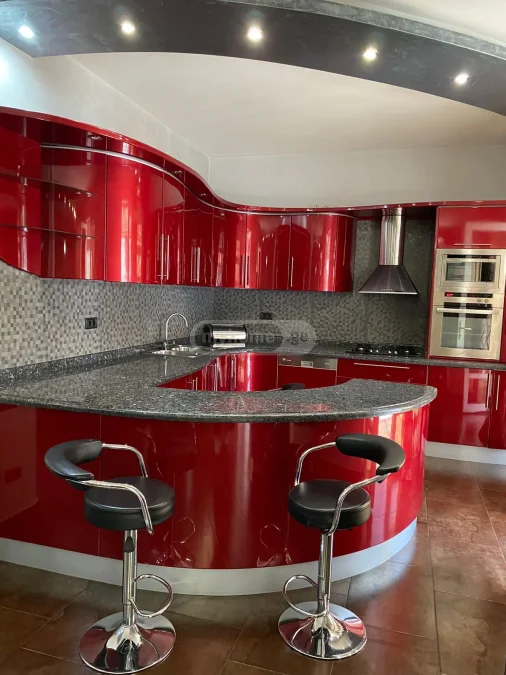 6-комнатная квартира, Старый Батуми, $2000