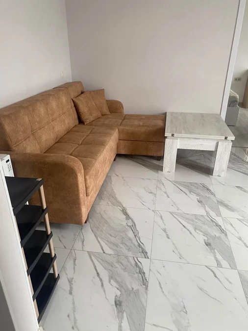 2+1 у метро сити $500