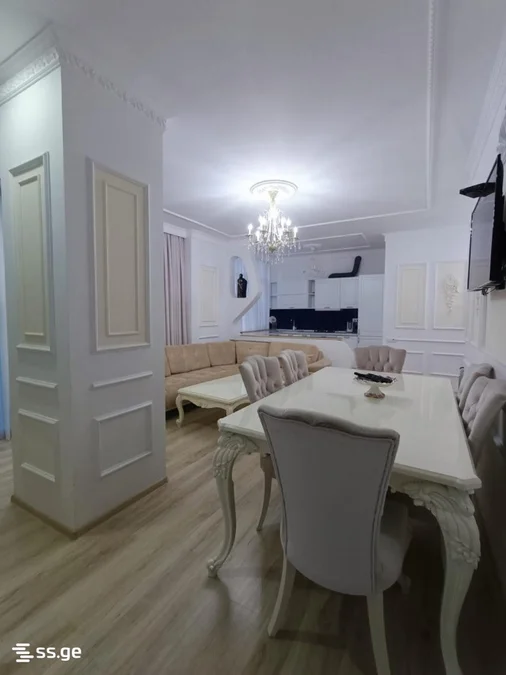 1+1 на улица Шерифа Химшиашвили 18 Khimshiashvili District