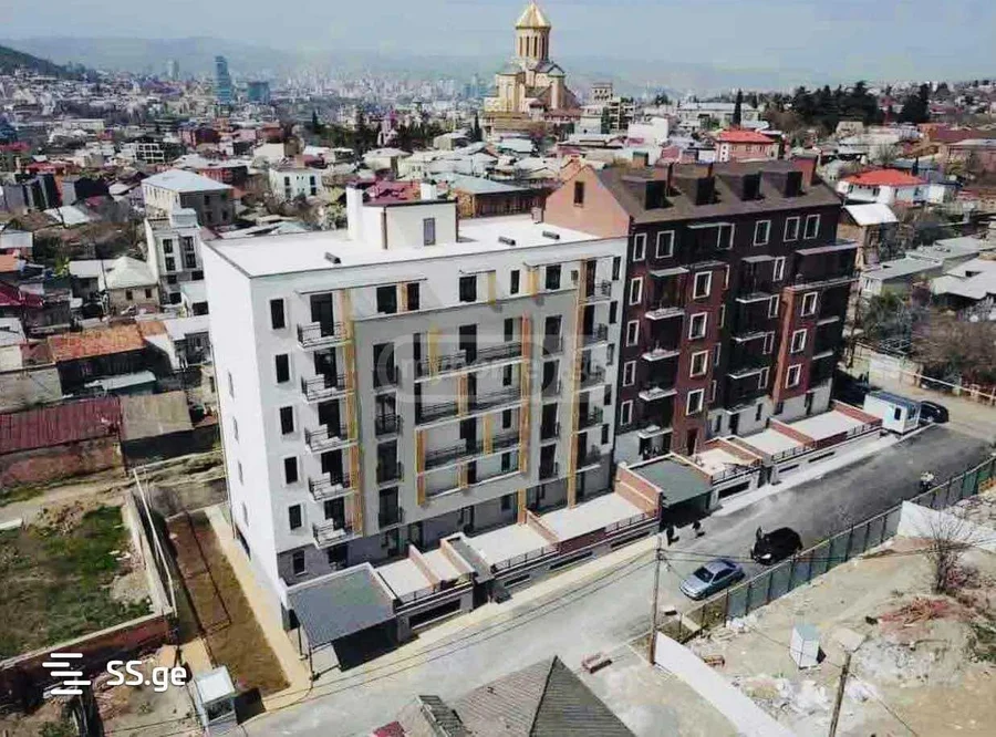 2 room Flat For Rent. Avlabari