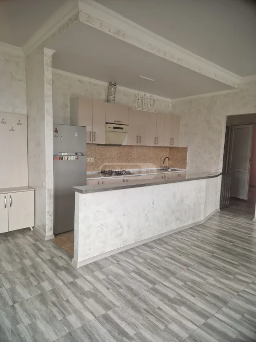 Двухкомнатная квартира в районе Кахабри
