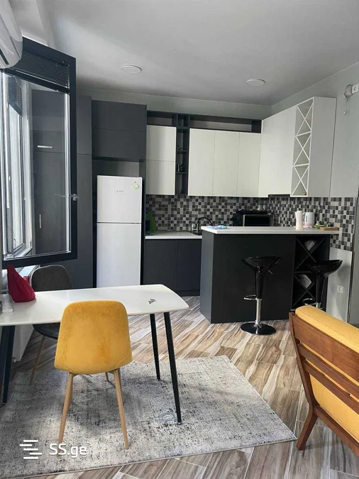 2 room Flat For Rent. Avlabari