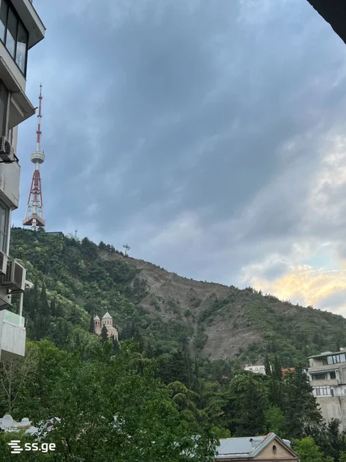 2-комнатная квартира в Тбилиси