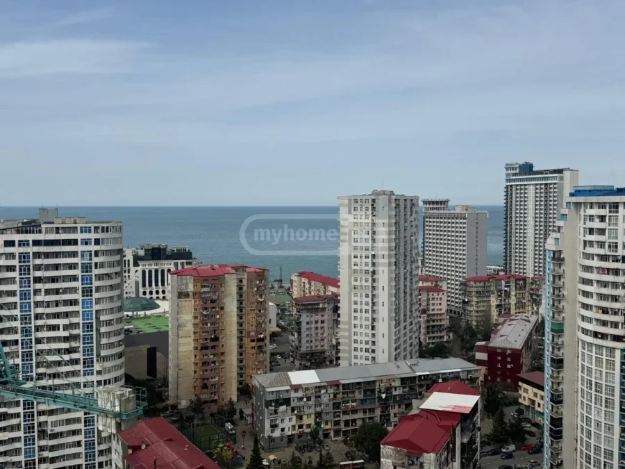 3-комнатная квартира в Химшиашвилиском районе