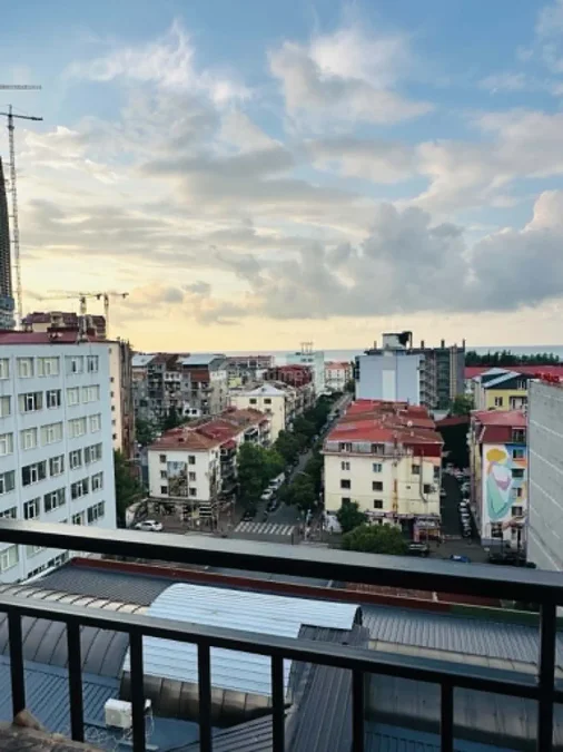 1+1 на Parnavaz Mepe Street 180 რუსთაველის უბანი