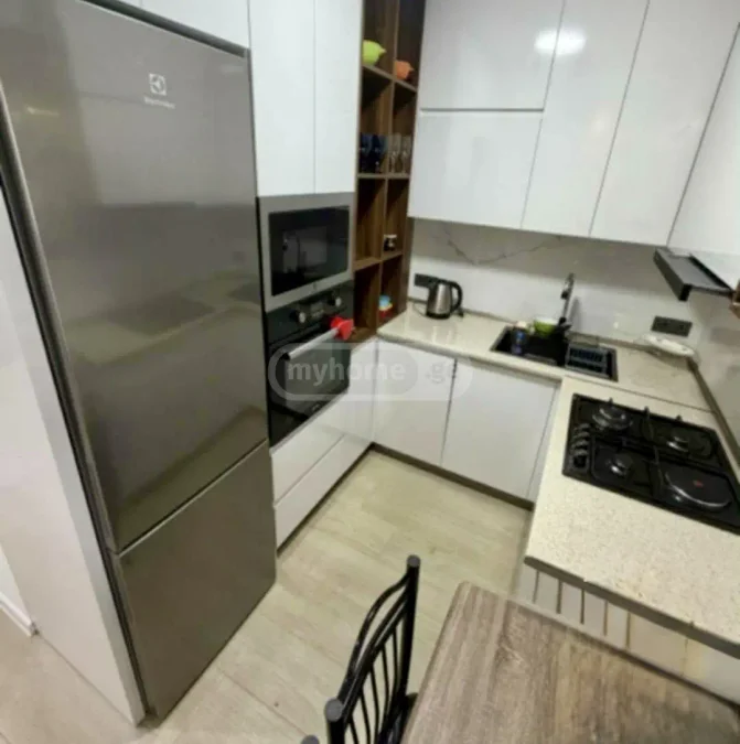 3-комнатная квартира, 80 кв.м, 2 спальни, $850