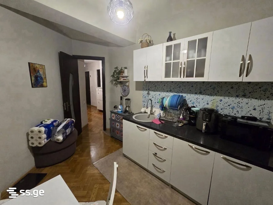 3-комнатная квартира. Сабуртало