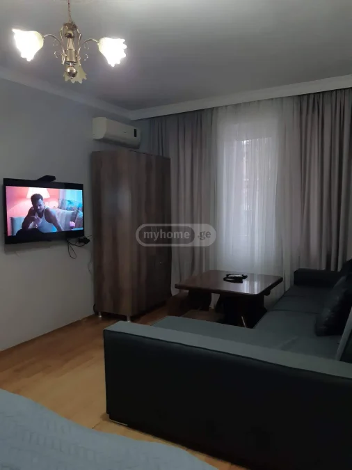 1+1 на M. Lermontov Street 8 რუსთაველის უბანი