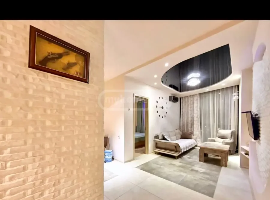 2-комн. квартира, 55 кв.м, $600