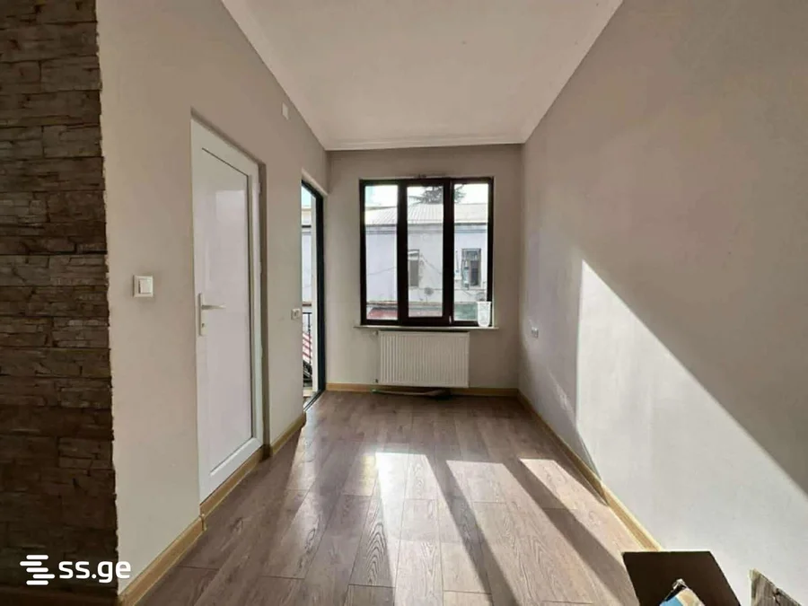 2 room Private House For Rent
