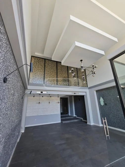 Commercial space For Sale