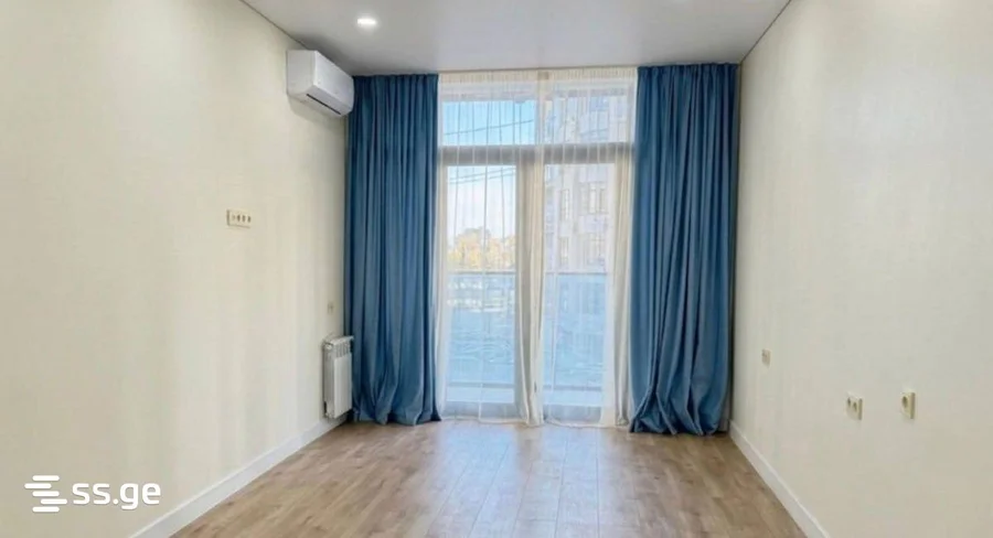 1+1 на R. Nizharadze st. 49 Airport District
