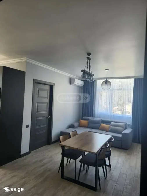 3-комнатная квартира на ул. Багратиони, $120000