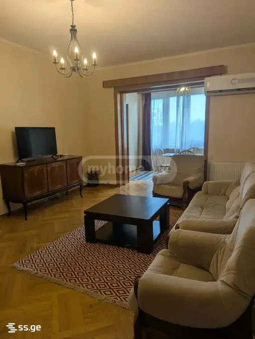 3-комнатная квартира в Тбилиси
