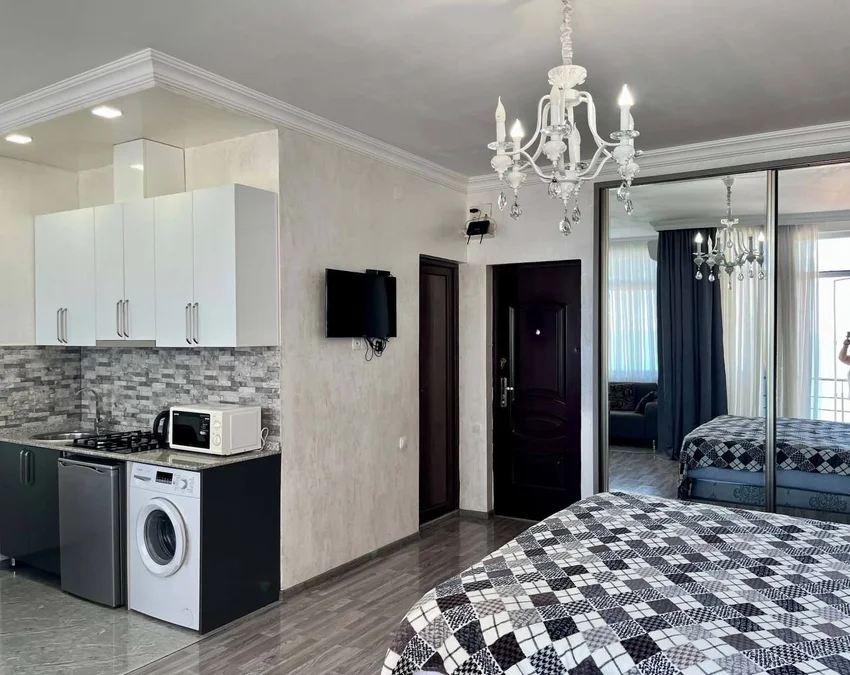 Студия, Ш.Химшиашвили 11а, $350