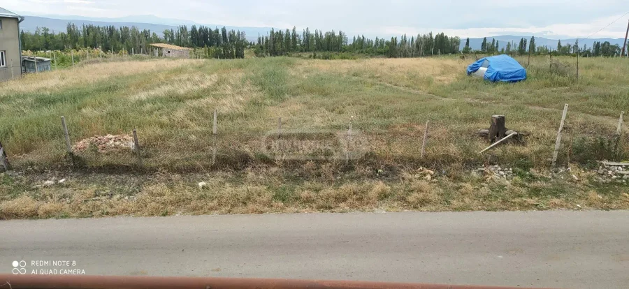 Земельный участок сельскохозяйственного назначения в Лило