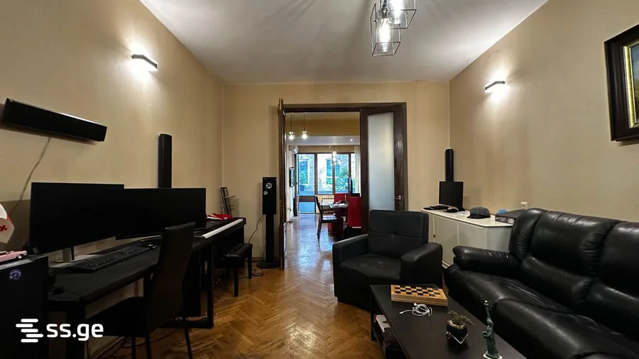 Коммерческое помещение 145 кв.м в Ваке, $320,000
