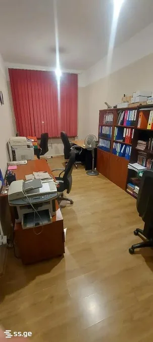 Офис в аренду в Сабуртало