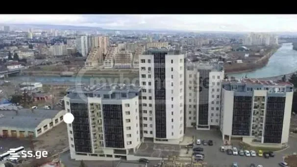 3-комнатная квартира сдаётся. Авлаба́ри
