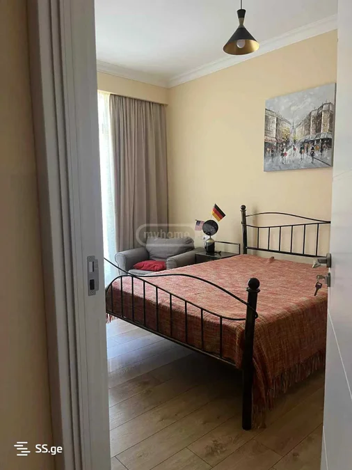 3 room Flat For Rent. Vake